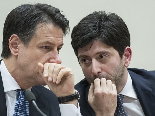 Piano pandemico, l'Oms tace con i magistrati. Ranieri Guerra ha coperto Conte e Speranza