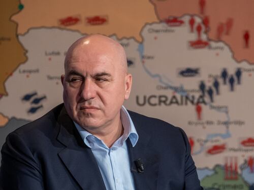 Bielorussia, Crosetto lancia l'allarme: "La guerra si allargherà subito"