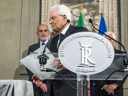 Mattarella? Tutti hanno bisogno di consultazioni