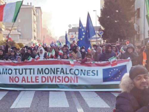 Il Natale del Pd, al fianco degli islamici per le moschee abusive