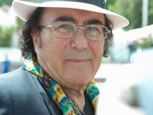 Viaggio dalle origini al successo ma Al Bano non si scuce su Romina