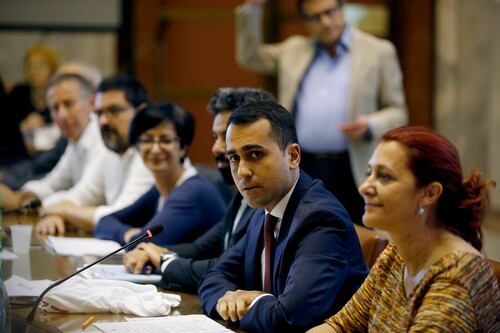 Su Whirlpool è il caos. Di Maio blocca gli incentivi