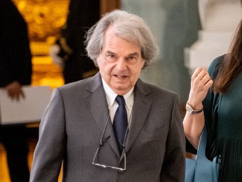 Legge sul diritto all'oblio oncologico, la soddisfazione del Cnel