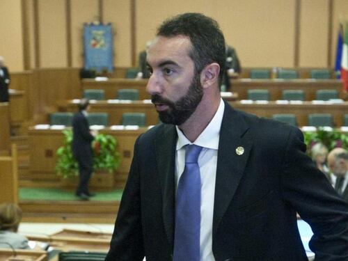 Davide Barillari (M5s) si infuria e scrive a Il Tempo: non sono indagato