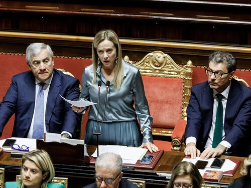 Governo, Meloni gela la sinistra: “Maggioranza compatta, fatevene una ragione”