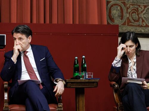 Sondaggio post Bari, quanti voti si spostano. Pd-M5s: cambiano gli equilibri