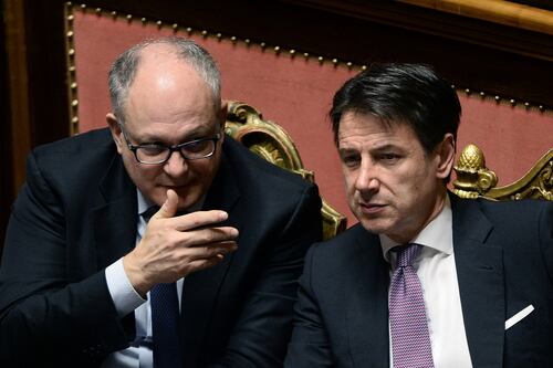 Spunta la mega-banca pubblica. Così Conte rifà la cassa del mezzogiorno
