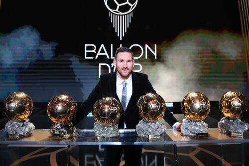 Lionel Messi, è suo il Pallone d'Oro 2019. Con sei trofei sorpassa Ronaldo