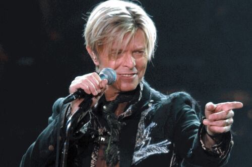 Mistero David Bowie. Enigma tra esoterismo e trasformazioni