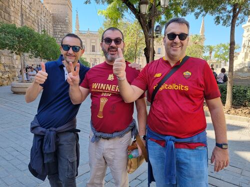 Europa League, Siviglia si colora di giallorosso. C'è anche Ryan Friedkin per Betis-Roma