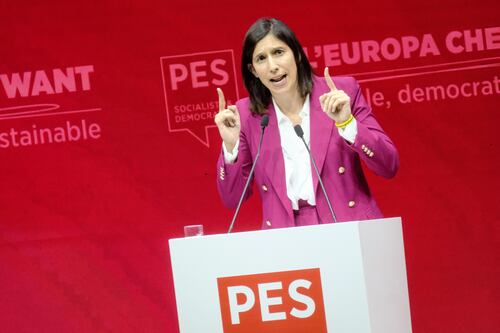 Pd, le sorti nelle mani del tandem Bersani-Schlein