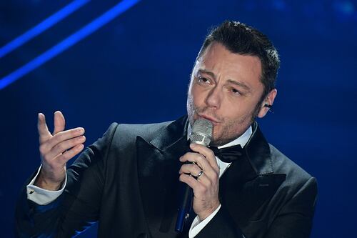 Tiziano Ferro canta Domenico Modugno. Così si emoziona all'Ariston