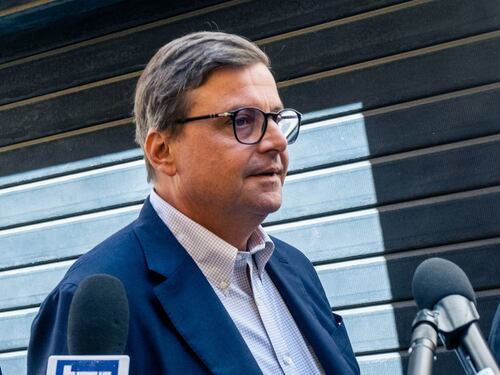 Altro che liberale, Carlo Calenda andrà a sbattere dopo l’alleanza con l’estrema sinistra