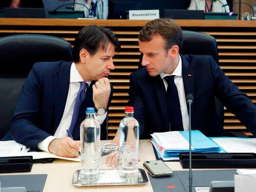 Incontro segreto a Villa Borghese. Così Conte ha sbloccato il caso Lifeline con Macron