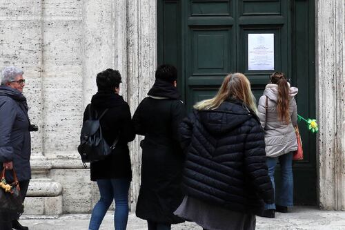 Poliziotto romano contagiato. In Italia 1.577 casi di coronavirus