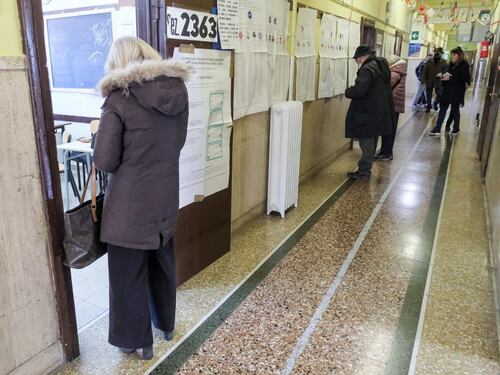 Affluenza alle urne, crollo del Pd. La sinistra si attacca all'astensionismo