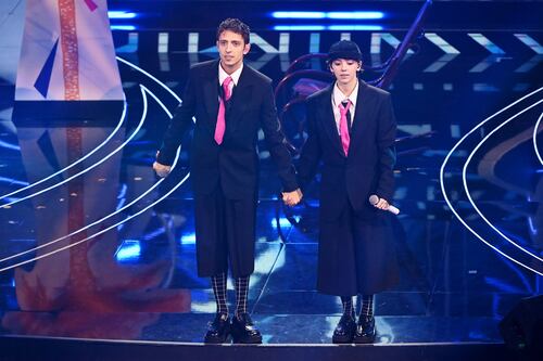 Sanremo 2023, look quarta serata: Elodie in lingerie, Arisa strizzatissima e Francini super diva