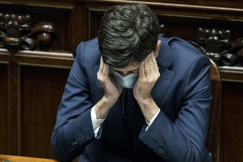 Con il caso Calabria il governo finisce in zona rossa