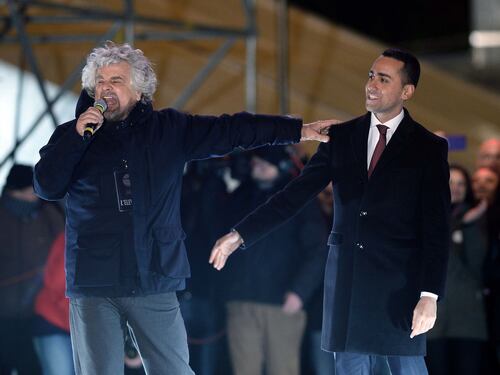 Grillo cancella l'asse Draghi-Di Maio: "A questo punto usciamo dal governo..."