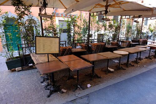 A Roma i ristoranti riaprono nel caos delibere