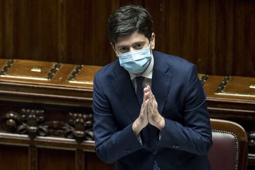 Il "mite" Speranza provoca l'esasperazione popolare