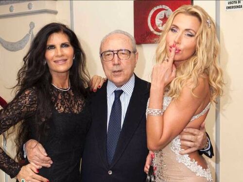 Il ritorno di Pingitore: "Grillo vieni al Bagaglino, come politico fai ridere"