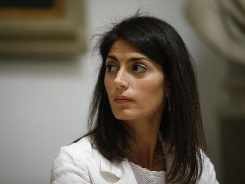 Processo Marra, Raggi pronta a testimoniare: non temo nulla