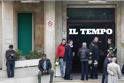 Incendio all'ospedale San Pietro. Reparti evacuati e 400 pazienti trasferiti