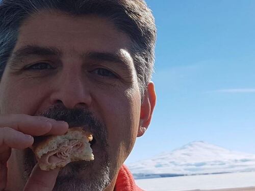 "Meglio che muoia un renziano". L'esponente Pd choc sul coronavirus