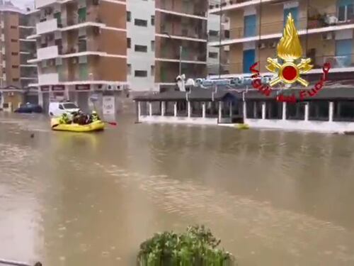 Maltempo, Meloni annuncia conferenza in Consiglio dei Ministri per dichiarare lo stato di emergenza