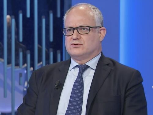 Roberto Gualtieri azzerato da Lilli Gruber. "Candidato debole..." Scintille su Roma e Zingaretti