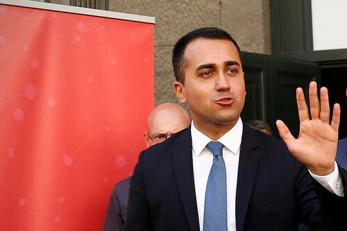 Di Maio e l'offerta al Pd: patto civico per le Regionali