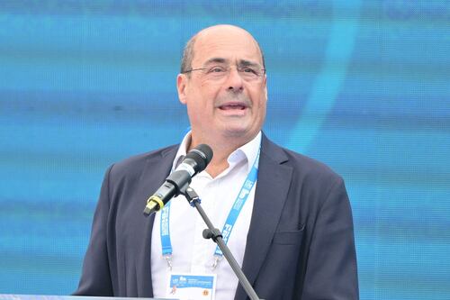Regione Lazio, Zingaretti si dimette ma aspetta ancora un po'