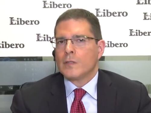 Geolier, Capezzone piomba sul video del Capodanno: "Ma siamo scemi!"