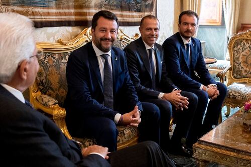 Salvini all'assalto: premier scelto a Biarritz, elezioni subito