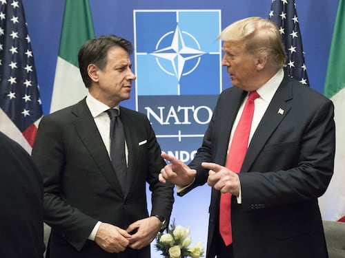 Trump spacca il M5S sugli sforzi per la pace tra filo “volenterosi” e tifosi di Donald