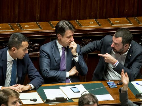 Di Maio e Salvini alla sfida europea. Governo in bilico
