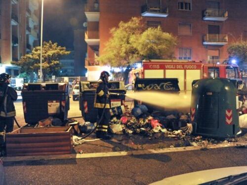 A Ostia i cassonetti degli altri Municipi