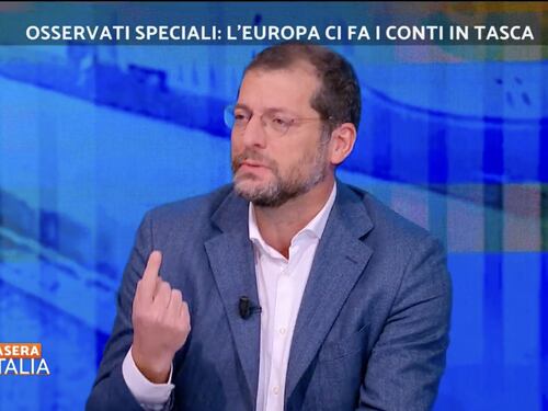 Stasera Italia, Romano svela l'obiettivo di Calenda: "Entrare nel governo Meloni"
