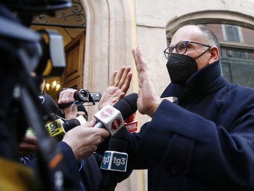 Presidente della Repubblica e candidati, il veto di Enrico Letta sul Quirinale: "Mai nomi di centrodestra"