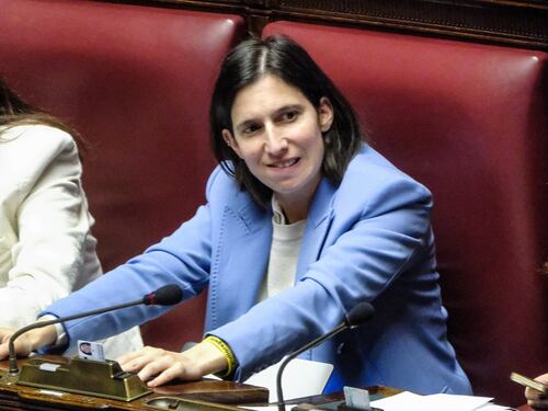Schlein rinnega le primarie, chi ha scelto per Firenze: guerriglia nel Pd