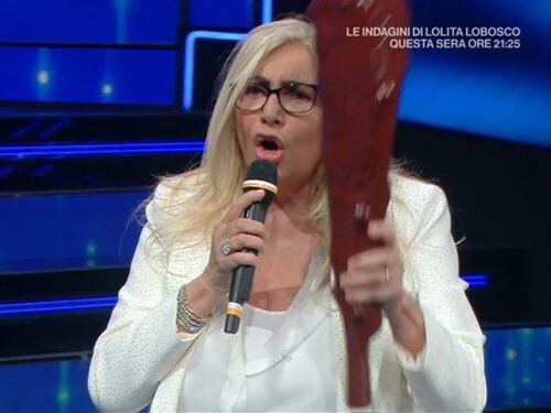 Mara Venier furiosa col produttore degli Extraliscio esclusi da Domenica In: "Si dia una calmata"