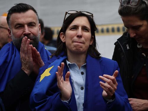 25 aprile, doccia fredda per Schlein: il super-sondaggio affossa il Pd