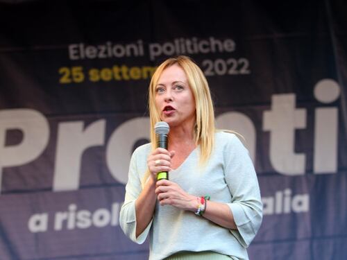 Giorgia Meloni rassicura l'Europa: "Non metteremo a rischio i conti". L'intervista alla Reuters