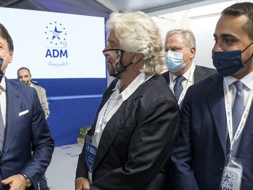 M5s da Draghi, le manovre di Grillo per il governo. E al vertice c'è pure Conte