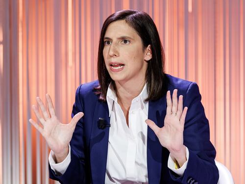 Pd, Schlein vede il partito “più unito che mai. Ma è tutti contro tutti