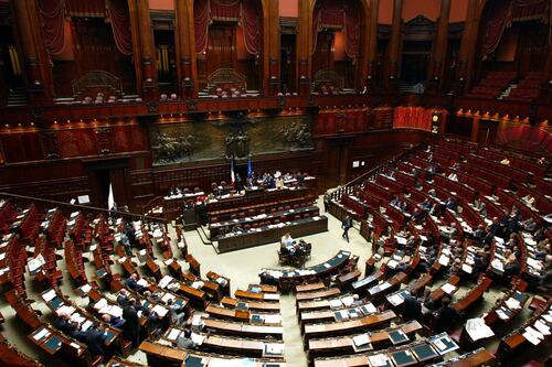 Asilo politico, Parlamento italiano mai così giovane e inesperto