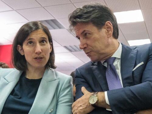 Sondaggio Porta a Porta, altra mazzata per Schlein e Conte: "Il 59% degli italiani..."
