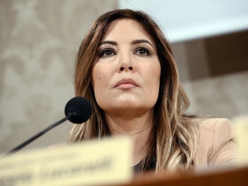Conferenza Conte, Selvaggia Lucarelli sfotte Rocco Casalino: cosa ricorda...