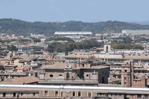 Roma, rivoluzione immobiliare con l’aiutino ai soliti noti. I timori sugli abusivi